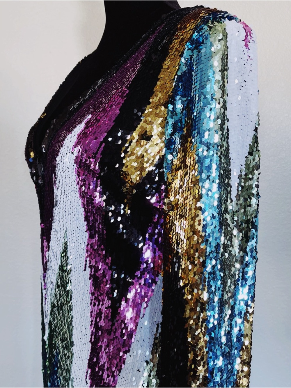 BADGLEY MISCHKA Stretch Sequin Chevron Party Dress - Picture 7 of 14